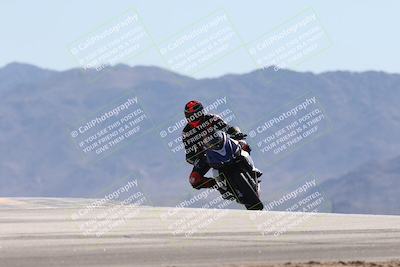 media/Oct-13-2025-Moto Forza (Mon) [[a66d839500]]/3-B Group/Session 4 (Turn 9)/